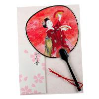 Parfémovaná japonská pohlednice Vějíř Gejša v in red