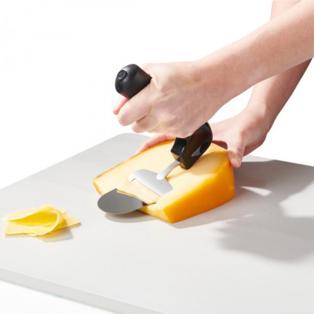 Ergonomický nůž na sýr 16 cm Vitility nevyžadující sílu