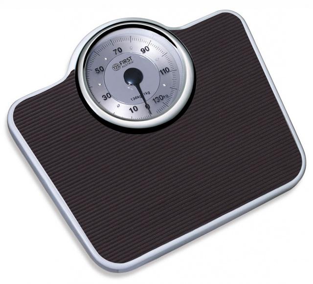 Analogová osobní váha First Austria FA-8021 retro design, max 136 kg