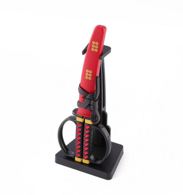 Japonské nůžky Katana se stojanem, červené