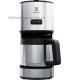 Kávovar na překapávanou kávu Electrolux Create 4 E4CM1-6ST s funkcí Aroma pro maximalizaci extrakce chuti a získání silnější kávy. 